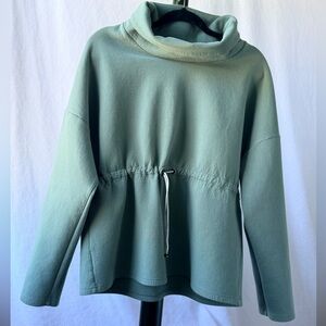 Varley Sage Green Pullover Medium